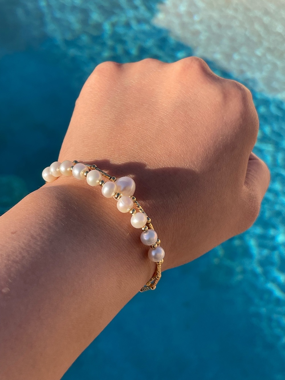 Palawan Freshwater Pearl Wrap Bracelet Gold Tone Graduated Design